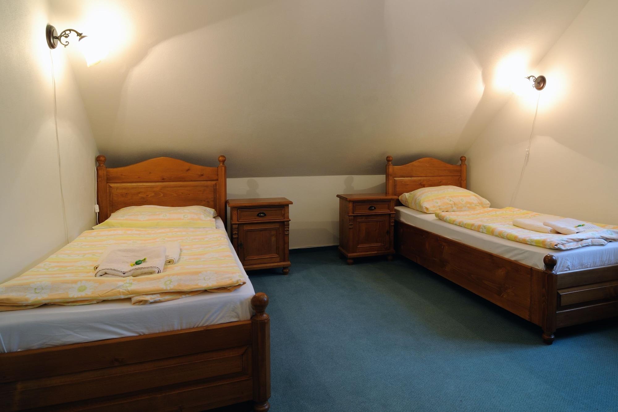 Penzion Kachelman Banska Stiavnica Bagian luar foto