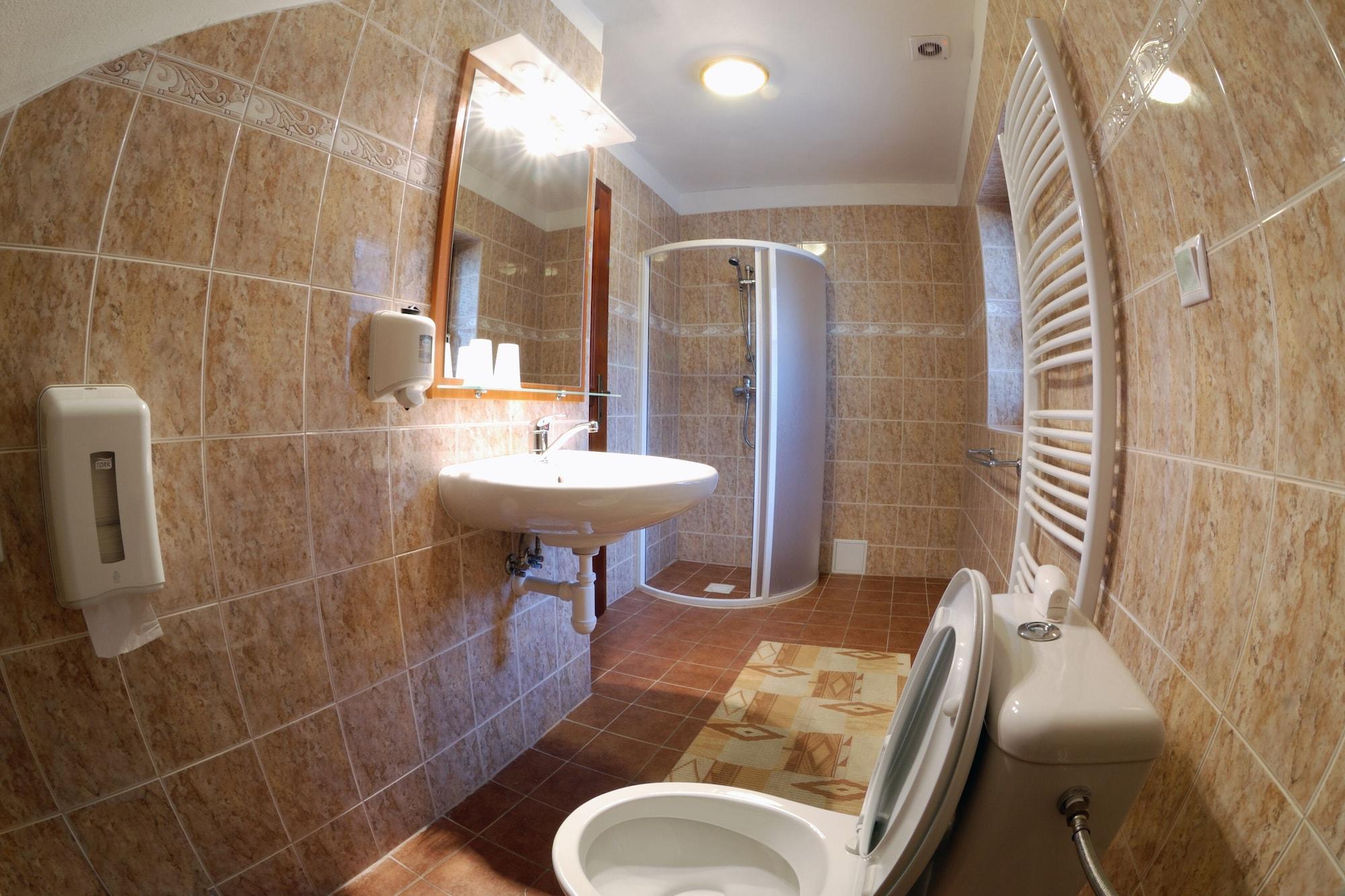 Penzion Kachelman Banska Stiavnica Bagian luar foto