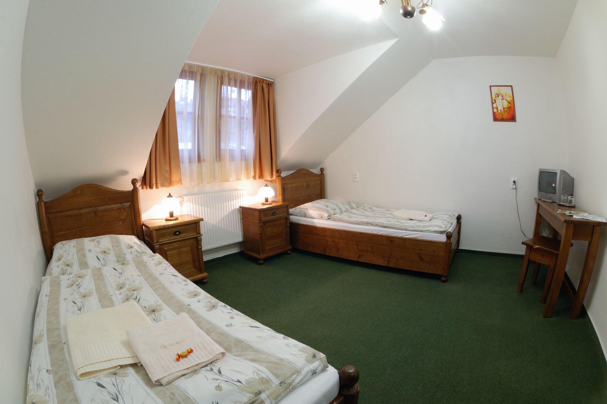 Penzion Kachelman Banska Stiavnica Bagian luar foto